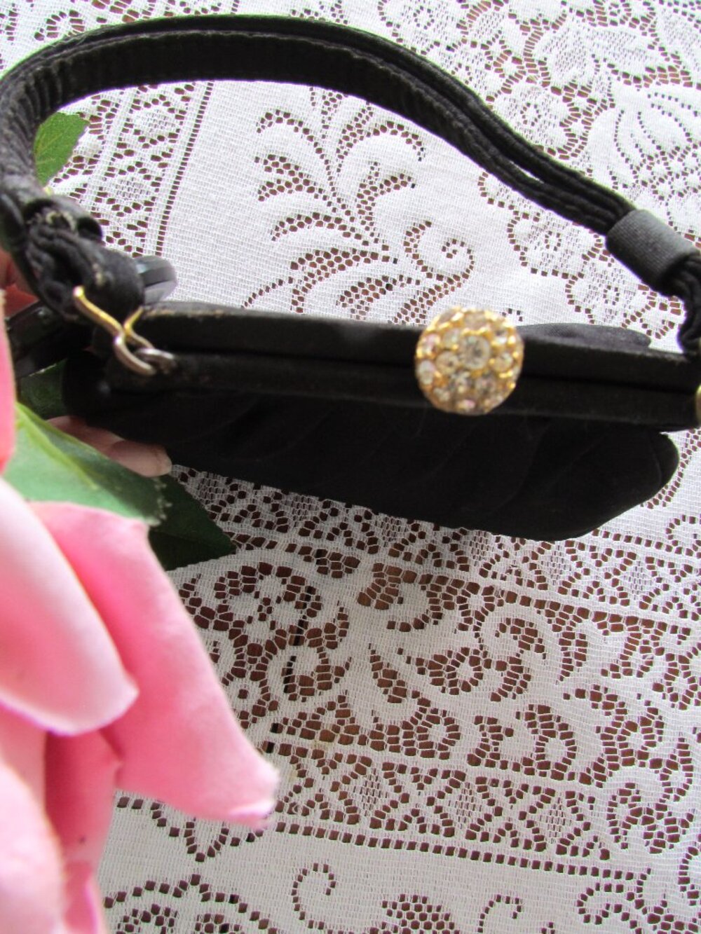 ANTIQUE PURSE, SMALL BLACK w RHINESTONE KNOB CLOSURE, VICTORIAN TO 1940s VINTAGE - Picture 5 of 7